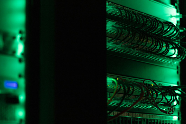 OSS Group Hybrid Cloud Platforms