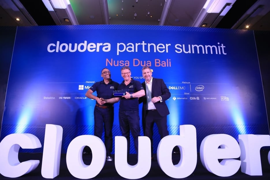 OSS Group Cloudera Award